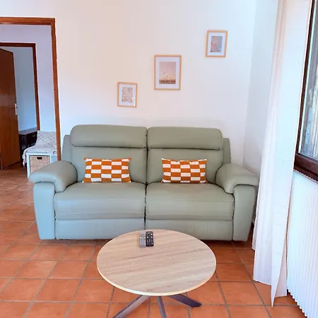 Maison Familiale A Cugnaux , 2 Chambres , Jardin , Piscine Et Parking * Cugnaux